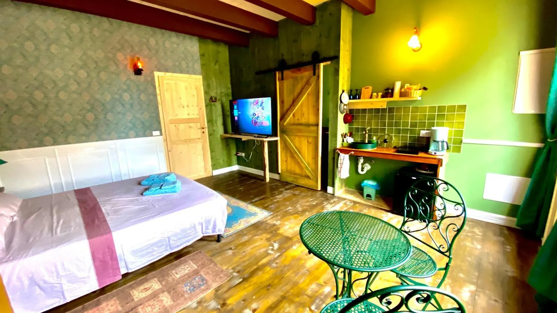 Bed & Breakfast Ok Corral Ranch Bed And Breakfast Western Misano Adriatico Italy