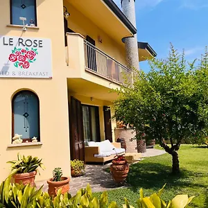 Le Rose - 5 Minuti Dal Mare E Misano World Circuit Bed & Breakfast
