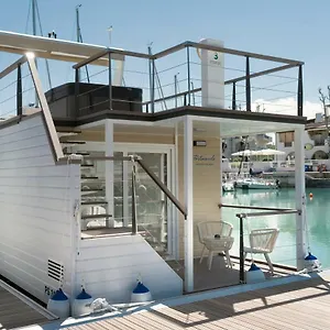 Portoverde Luxury Houseboat Botel